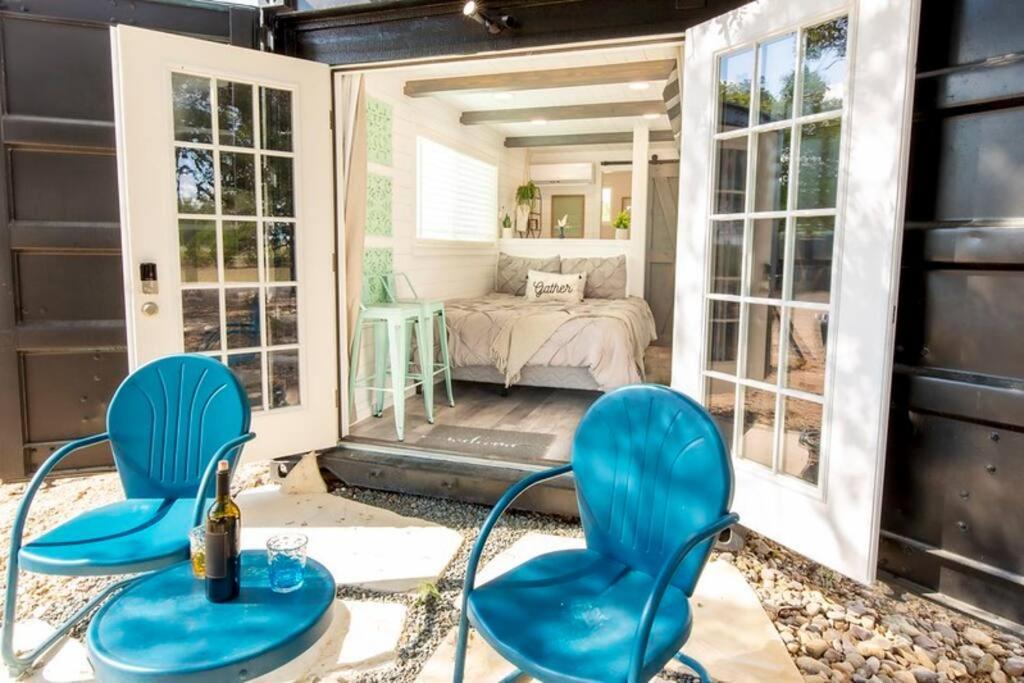 The Container Retreat @ 290 Wine Trail #9 Get Away Today! Hye Экстерьер фото