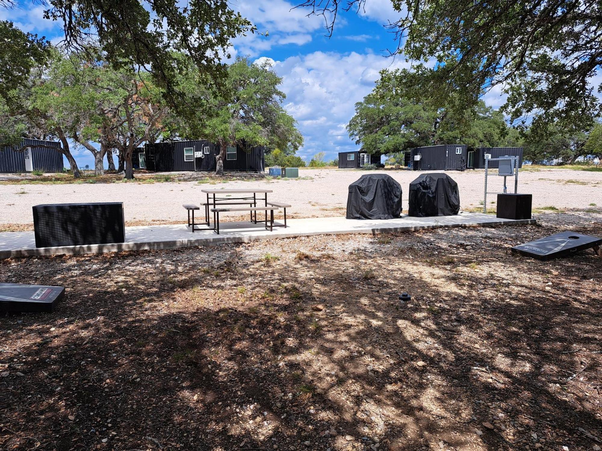 The Container Retreat @ 290 Wine Trail #9 Get Away Today! Hye Экстерьер фото